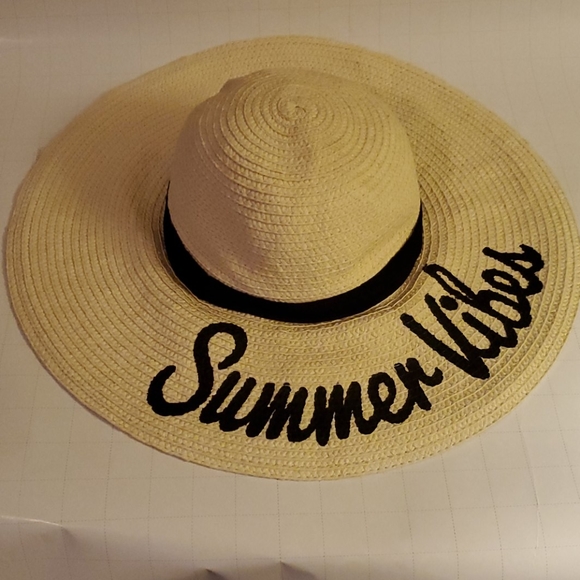 Summer Vibes Accessories - " Summer Vibes " Sun Hat 🌞 👒